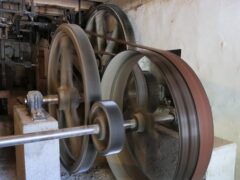 019 - Antriebvon einem Wasserrad